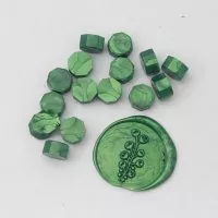 Wax Pellets - Pearly Bottle Green - DIY & Cie